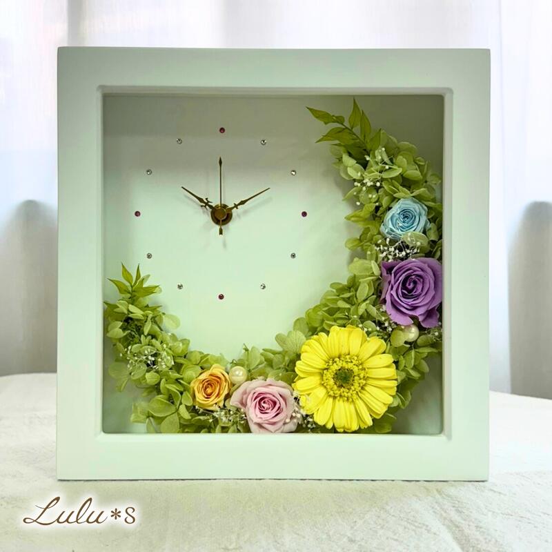 クレセントムーン花時計 パステル 花 時計 プリザーブドフラワー 掛け時計 置き時計 プリザーブド 壁掛け おしゃれ時計 ギフト プレゼント 誕生日 壁掛け時計 豪華 花ギフト おしゃれ フラワーギフト 三日月 フラワークロック 可愛い時計 かわいい時計 おしゃれな壁掛け時計 [2]