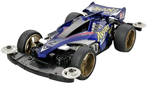 No.14 アバンテ mk.II (MSシャーシ)ブルー/1個 (x 1)/18614-000・パッケージ個数:1・(b)主な製造国 :(/b)フィリピン・対象年齢: 子ども・色: ブルー・パッケージ重量: 0.2 kg商品紹介 高性能な走りでレースも楽しい四輪駆動レーサーのプラスチックモデル組み立てキット。 アバンテMk.II は、RCカーやミニ四駆で大人気を集めたアバンテのイメージを残しつつ、ノーズに小型ウイング、コクピット後部に垂直フィンを装備。 サイドポンツーンもエッジの効いたフォルムとするなど、いっそう進化した姿が特徴。 シャーシは、モーター両端のシャフトを伸ばしたダブルシャフトモーターを車体中央に搭載して高い駆動効率を実現。 ノーズ、センター、テールの3パートで構成され、ワンタッチで脱着OK。 スピーディーで幅広いセッティング変更を楽しむ事が。 ゴールドカラーの3本スポークホイールに大径タイヤを装着し、ギヤ比は4:1をセット。 組み立ては接着剤不要のはめ込み式、金具をセットするだけで配線無用。 もちろん、豊富に揃ったパーツで性能アップやセッティングも。 (.co.jpより) 安全警告 該当なし