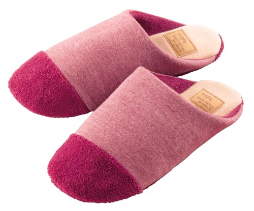 カジュアルレッド/23.0~25.0 cm/AP-622406・Color:レッドSize:23.0~25.0 cm・パッケージ個数:1・履いて歩くだけで簡単お掃除: お部屋の隅々までパッとお掃除ができるスリッパで、日常の家事を効率化します。・マイクロファイバーでしっかりキャッチ: 裏面とつま先のマイクロファイバーが、床の上や隅っこの小さなホコリや髪の毛を逃さずキャッチします。・洗濯で繰り返し使える: 汚れてもジャブジャブ洗えて、ギュッと絞れます。型くずれしにくい形状とへたりにくい中敷きで長持ちします。・高い吸水性能: 水滴もパッとふき取ります。おしゃれなデニム調の生地で、台所やシンク周りの水はねもパッと吸水します。・適応サイズ:23.0-25.0cm 商品重量:片足36g 材質:ポリエステル、レーヨン説明 履いて歩くだけで、お部屋の隅々までパッとお掃除 裏面とつま先のマイクロファイバーが、床の上や隅っこの小さなホコリや髪の毛を逃さずキャッチ。 歩くだけで部屋中を簡単お掃除! 汚れてもジャブジャブ洗えて、ギュッと絞れます。 ・つま先のマイクロファイバーで階段や隅っこのホコリ、窓の桟の塵や汚れもパッとひと拭き。 ・台所やシンク周りの水はねもパッと吸水。 ・水滴もパッとふき取る。おしゃれなデニム調の生地でこっそりお掃除。 ・足裏のマイクロファイバーがホコリをキャッチ。 ・パタパタ音がせず軽い履き心地。 ・洗っても型くずれしにくい形状とへたりにくい中敷き。