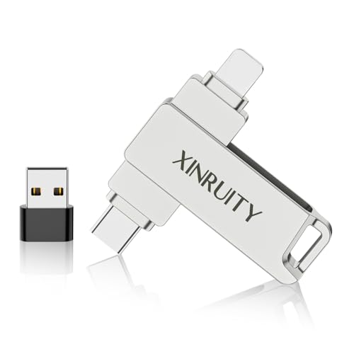 シルバー/128GB/-・Size:128GBColor:シルバー・パッケージ個数:1・「アプリ不要・挿すだけ簡単バックアップ」このiphone usbメモリは専用アプリのインストール不要で、スマートフォンに接続するだけですぐに使用できます。写真・動画・音楽・書類などを簡単に保存でき、大切なデータを素早くバックアップ。複雑な設定やWi-Fi接続も必要なく、初心者の方やご年配の方でも安心してお使いいただけます。iphone 写真保存 usbとして日常のデータ管理をもっと手軽にします。・「3in1設計・多機種対応」このiphone 外付けメモリは多機能コネクタ設計を採用し、変換アダプターも付属しています。iPhone・iPad・Androidスマートフォン・パソコンなど、さまざまなデバイスに対応です。写真や動画、仕事用ファイルも簡単に共有でき、iphone写真保存 usbとして出張・旅行・オフィス・自宅など幅広いシーンで活躍します。・「スマホ容量不足を簡単解消」写真や動画が増えてスマホの容量不足に悩んでいませんか？このiphone データ保存は、容量不足の問題を