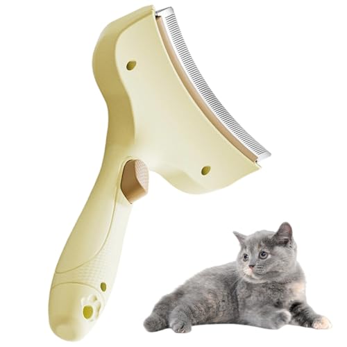 B イエロー/約 17.5cm × 8.7cm/-・Color:B イエロー・ペットブラシ犬や猫を問わず、換毛期の抜け毛や、毛玉になりやすいアンダーコートをスムーズに取り除くグルーミングブラシです。ペットの被毛を整えつつ、部屋に毛が散らかるのを抑えます。・素材犬ブラシ本体は ABS 樹脂製で軽量かつ丈夫です。梳き目は金属製のピンを採用して、肌に優しく耐久性があります。ワンタッチで毛が取れるセルフクリーニング機能も付きます。・コンパクトサイズ小型犬や猫から中型犬まで幅広く対応。保管にも場所を取らず、使いやすいサイズ感です。・デザイン持ちやすいエルゴノミックハンドルで長時間使用もラクです。梳き目は丸みを帯びており、ペットの肌を傷つけにくく、ブラッシング中のストレスを軽減。毛を引っ張らずに、快適なケアができます。・アンダーコートケア犬猫兼用で、抜け毛を効率的に除去。ブラッシングを通じて皮膚を優しく刺激し、血行促進にも繋がります。被毛にツヤを与え、健康的な毛並みへと導きます。毎日のお手入れが苦になりません。ペットブラシ犬や猫を問わず、換毛期の抜け毛や、毛玉になりやすいアンダーコートをスムーズに取り除くグルーミングブラシです。ペットの被毛を整えつつ、部屋に毛が散らかるのを抑えます。 素材犬ブラシ本体は ABS 樹脂製で軽量かつ丈夫です。梳き目は金属製のピンを採用して、肌に優しく耐久性があります。ワンタッチで毛が取れるセルフクリーニング機能も付きます。 コンパクトサイズ小型犬や猫から中型犬まで幅広く対応。保管にも場所を取らず、使いやすいサイズ感です。 デザイン持ちやすいエルゴノミックハンドルで長時間使用もラクです。梳き目は丸みを帯びており、ペットの肌を傷つけにくく、ブラッシング中のストレスを軽減。毛を引っ張らずに、快適なケアができます。 アンダーコートケア犬猫兼用で、抜け毛を効率的に除去。ブラッシングを通じて皮膚を優しく刺激し、血行促進にも繋がります。被毛にツヤを与え、健康的な毛並みへと導きます。毎日のお手入れが苦になりません。