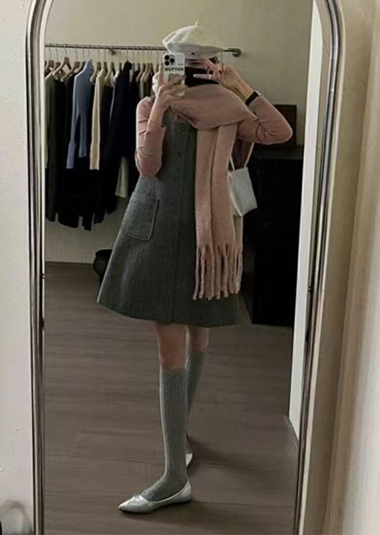 ジャンパースカート サロペット ワンピース Uネック ノースリーブ 膝丈 ミディ丈 ロング丈 重ね着 大人 マタニティ フォーマル きれいめ ママ オフィス カジュアル 冬 ラシャ おしゃれ 着痩 大人 無地