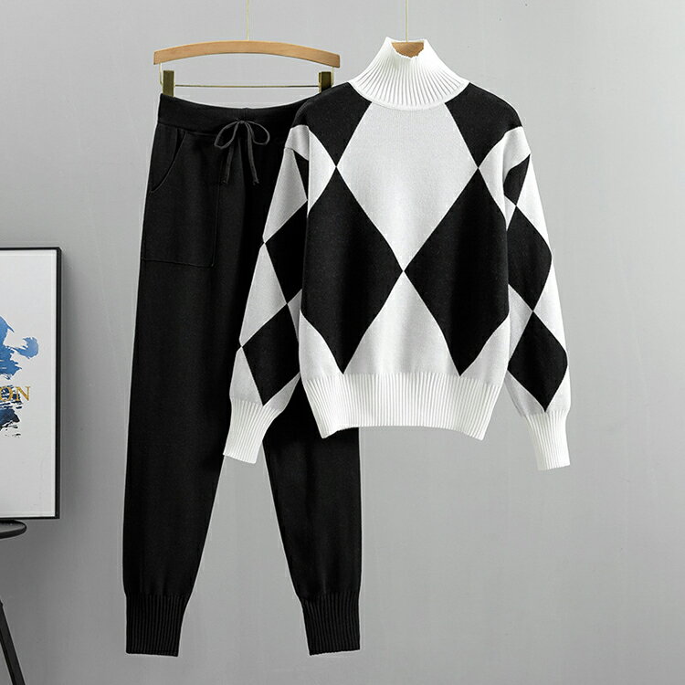 ニットセットアップ パンツ ニットパンツ レディース セットアップ ニット 秋冬 長袖 春 秋 冬 リブ タートルネック セーター タートルネックセーター リブニット ワイドパンツ カジュアル 2点セット 上下セット 配色 ポケット付き