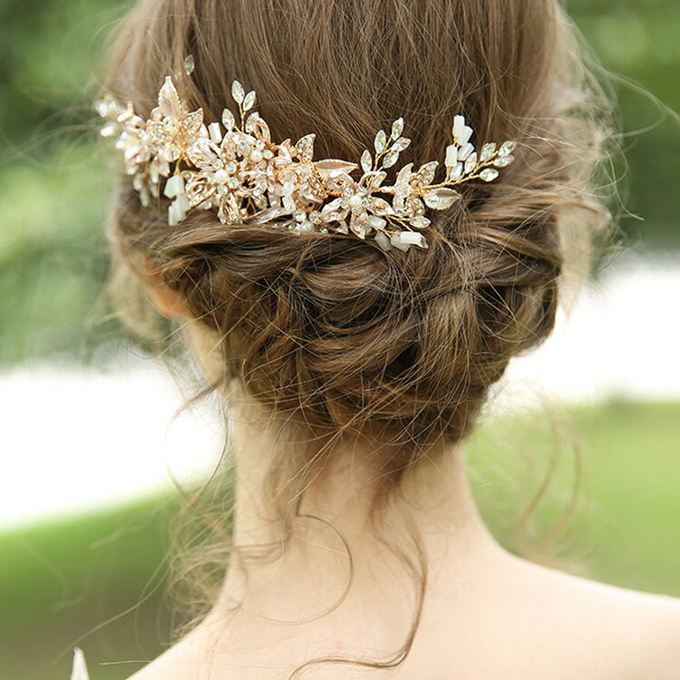 花嫁髪飾り 結婚式 ウェディング ティアラ ヘアアクセサリー ホワイトリーフ 披露宴 パーティー フラワー ガール ブライド ヘアーアクセサリー ヘッドドレス 花 ブライダル ダンス まとめ髪 ヘアアクセサリー　髪留め ヘアアレンジ 髪飾り ヘッドアクセ ヘアアクセ
