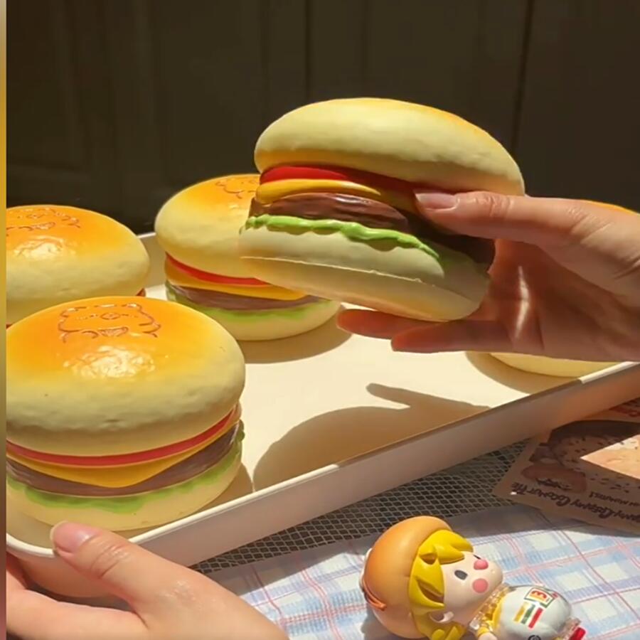 樂天商城 - スクイーズ 食べられません ハンバーガー 低反発 おもちゃ かわいい 握る トレス解消 おしゃれ 握っ て遊ぶ シリコンスクイーズ レジンクラフト 面白いデザイン 子供大人兼用 ちいくがんぐ おもしろプレゼント イライラを解消する サラリーマン向け 大人のストレス解消