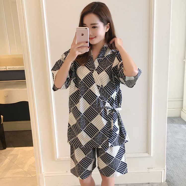 Luna martのキッズ服 親子 甚平 ペア お揃い 子供服 盆踊り ユニセックス ジュニア こども キッズ ボーイズ 男の子 男児 春 夏 花火 甚平 イベント 上下セット 和装 おでかけ お揃い おそろい 祭り｜アングル3