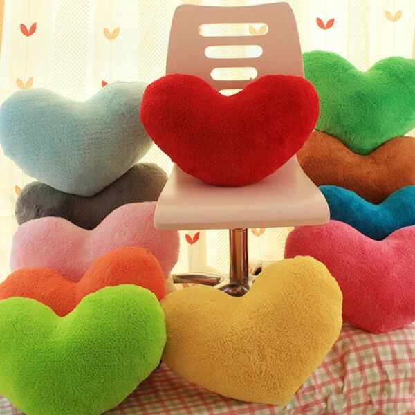 ホーム 抱き枕 おもちゃ ハートの抱き枕 ハート 北欧 可愛い 全11色 おもちゃ 抱き枕 無地 快適 柔らか..