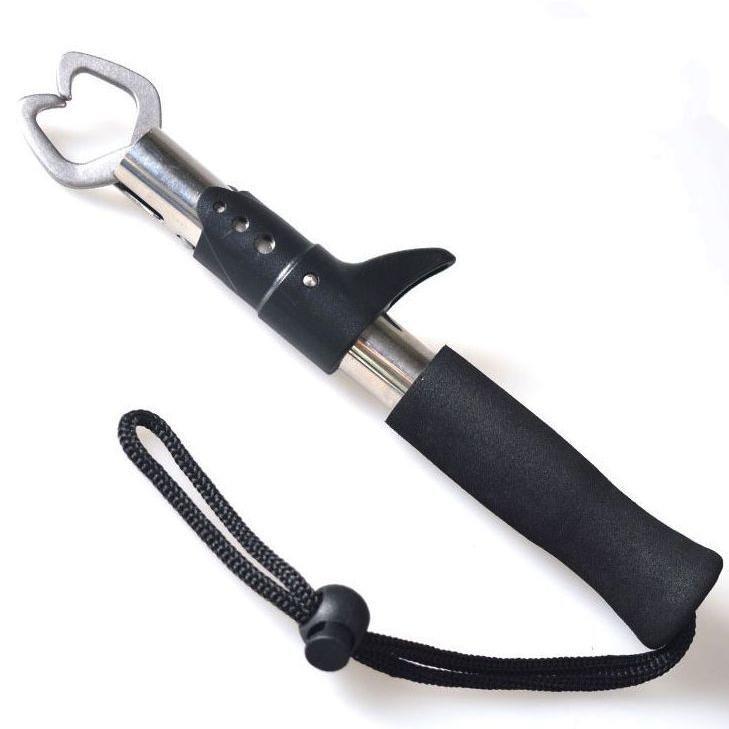 釣った魚の口をつかんでしっかり持ち上げるフィッシュグリップです。【サイズについて】22cm※メーカー側で採寸しております。多少の誤差がございますのでご了承ください※【素材について】ステンレス