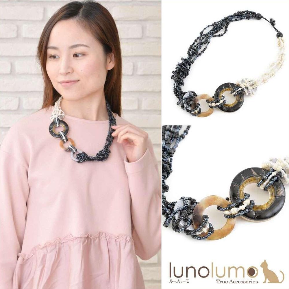 天然素材 モノトーンビーズのアシンメトリーネックレス N