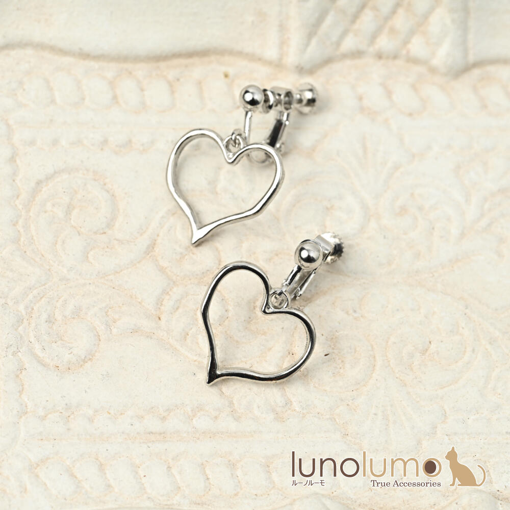 【メール便送料無料】日本製 イヤリング レディース ハート メタル シルバー 揺れる 可愛い カジュアル プレゼント E