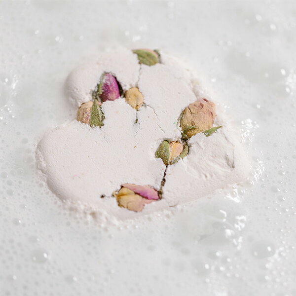 LUSH �ƥ����ƥ����ȥ��ƥ��� �Х��ܥ� ȯˢ ����� ���������� �ץ쥼��ȸ��� �ץ����ե� �ϡ��� ������ ���㥹�ߥ� �������� ������ ������ ��å��� ����