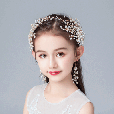 【送料無料】子供髪飾り リーフ パール 小花モチーフ カチューシャ ウエディング ヘッドドレス  フラワーティアラ 女の子用髪飾り 子供 ピアノ発表会 ヘアアク...
