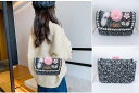 【送料無料】子供鞄 パーティーバッグ ハンドバッグ オケージョン キッズ ジュニア 女の子ポシェット ショルダーバッグ フラワー小銭入れ 鞄 ホワイト ピンク ...