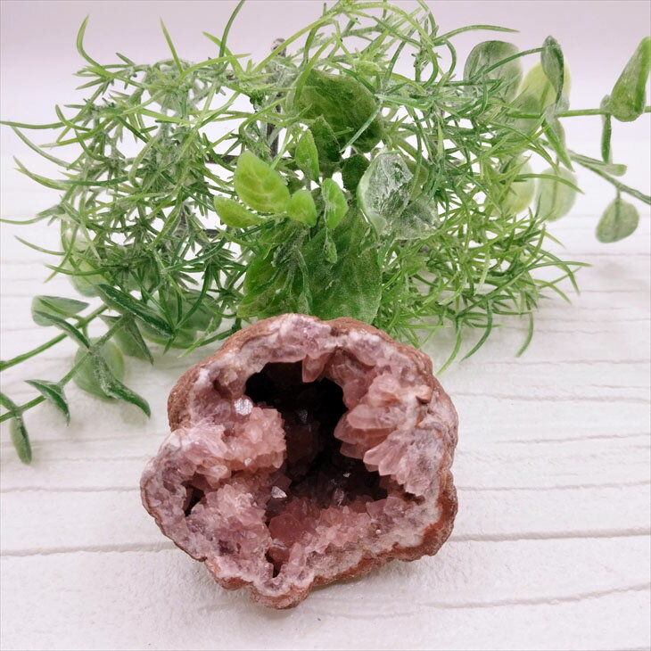 希少 ピンクアメジスト ジオードL 晶洞 置物 天然石 パワーストーン プレ...