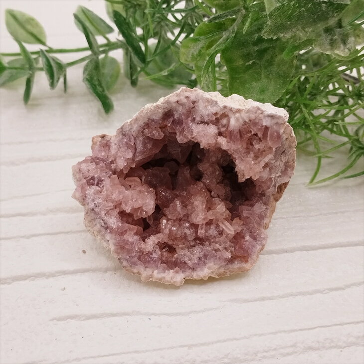 希少 ピンクアメジスト ジオードm 晶洞 置物 天然石 パワーストーン プレ...