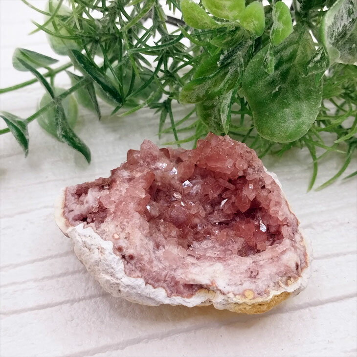 希少 ピンクアメジスト ジオードm 晶洞 置物 天然石 パワーストーン プレ...