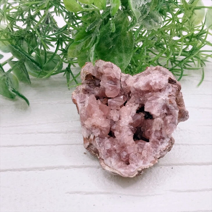 希少 ピンクアメジスト ジオードm 晶洞 置物 天然石 パワーストーン プレ...