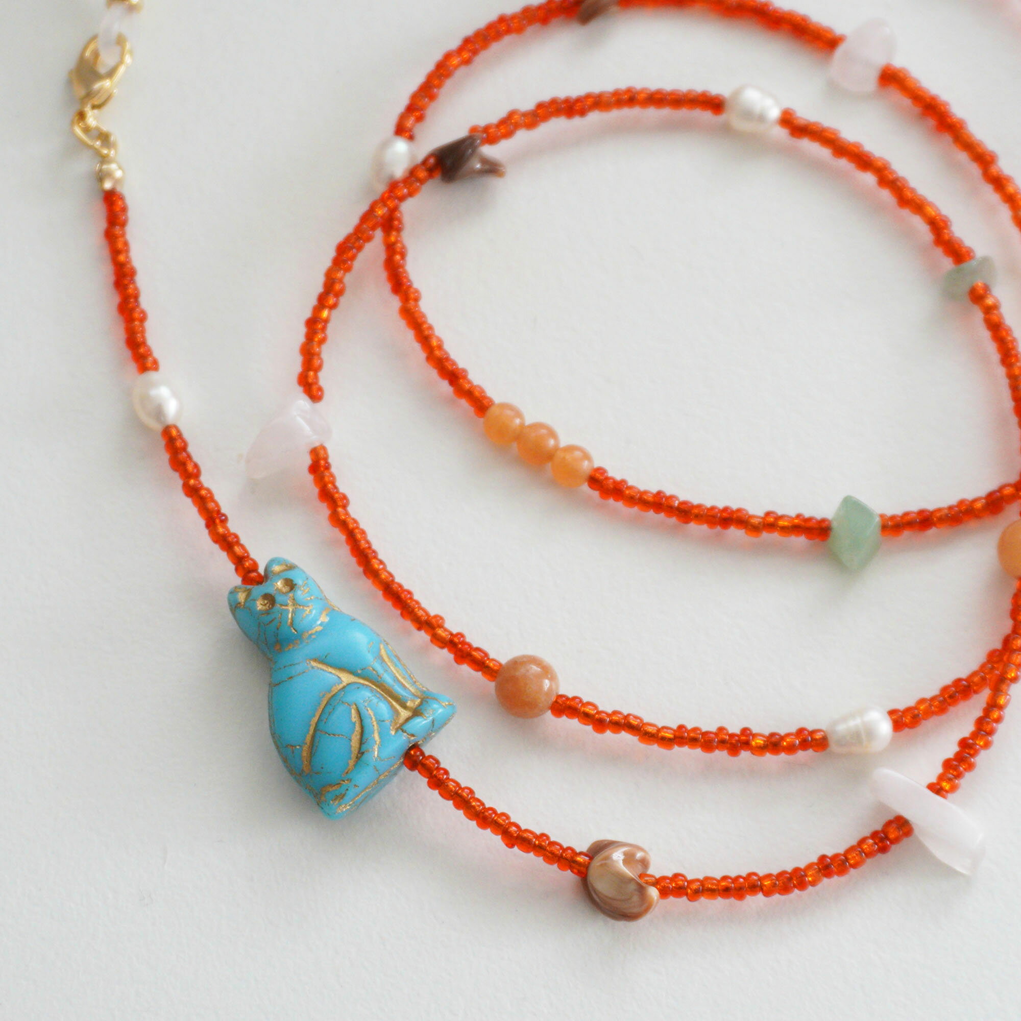 メガネチェーン レディース 人気 猫 cat ネコ ターコイズ アニマル 天然石 オレンジ 可愛い 母の日 プ..