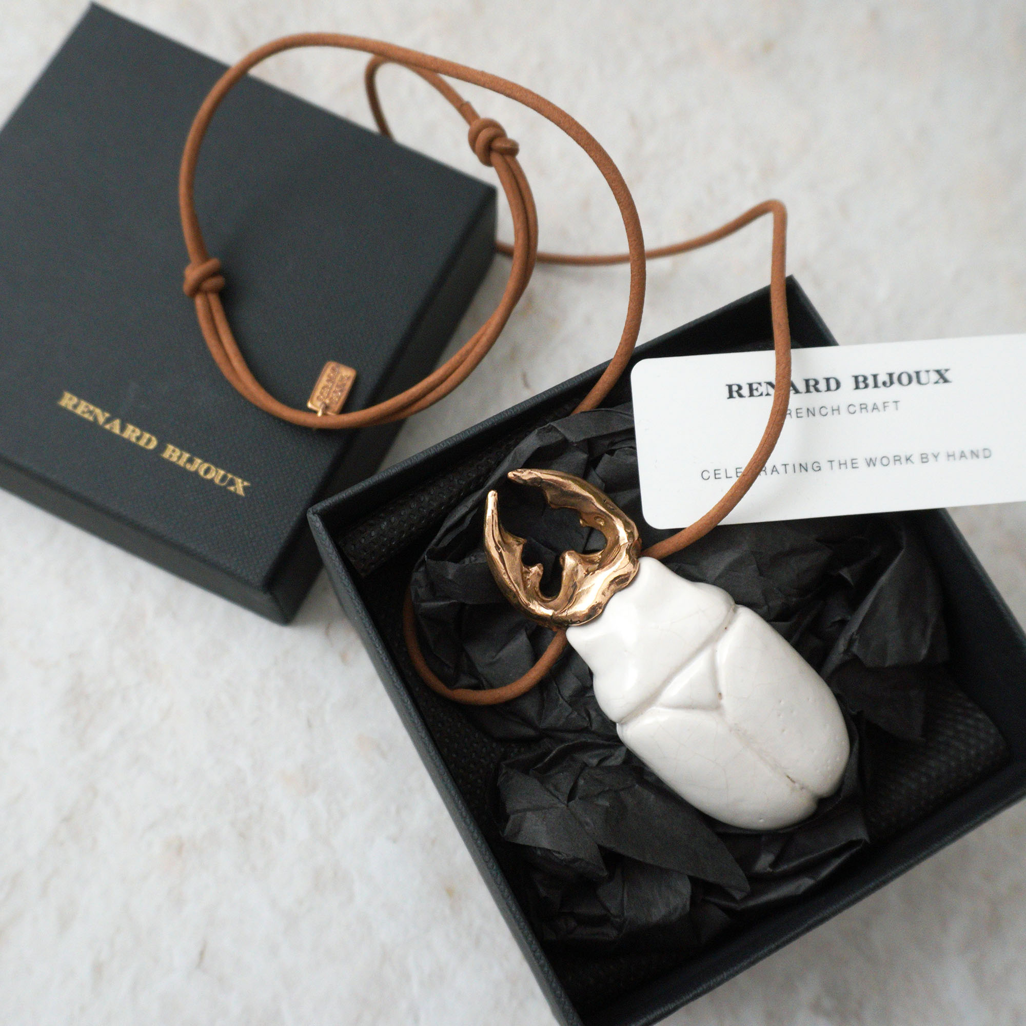 Rakuten - RENARD BIJOUX レナードビジュー スカラベ ネックレス ホワイト 昆虫 フランス アクセサリー