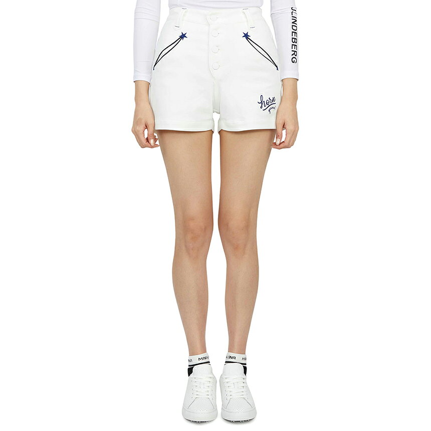 HORN GARMENT ホーンガーメント 2022SS ホーンガーメント ゴルフパンツ 商品説明 2022SS ホーンガーメント ゴルフパンツ ブランド HORN GARMENT ホーンガーメント 品番 HCW 2A AT03 WHITE 素材 90% Nylon, 10% Polyurethane カラ― ホワイト サイズ サイズ ウエスト ヒップ 股上 ワタリ 裾幅 総長さ JPサイズ(CM) モデル 36 31 43.5 26.5 - 29.5 34.5 27~28사이즈 ● 38 32 46.5 27 - 30.5 35 28~29사이즈 - 40 34.5 48.5 27.5 - 31.5 35.5 29~30사이즈 - 重さ 300g(40 Size) 生産国 中国 付属品 タグ, 商品 備考 ● 提供される実測サイズは、測定方法によっては若干異なる場合がございますので、予めご了承下さい。 ● 革製品の場合、ソフトでナチュラルな革で表面が違ったり、微細なシワやスクラッチがあることがありますが、不良品ではありませんので、ご了承ください。 ●メッキ処理された製品の場合、製品の特性上、使用及び摩擦によりメッキがはがれることがあり、メッキの変色、摩耗の毀損などは修理できない場合がありますので、ご了承ください。 ●当店でご購入された商品は、原則として、「個人輸入」としての取り扱いになり、全て韓国の釜山からお客様のもとへ直送されます。 ●個人輸入される商品は、全てご注文者自身の「個人使用・個人消費（日本に居住する者に寄贈される物で、当該寄贈を受ける者の個人的な使用に供される場合を含みます。）」が前提となります。第三者への譲渡・転売が法令で禁止されるもの（医薬品、医薬部外品、化粧品等を含みますが、これに限られません。）もございますのでご注意下さい。 ●通関時に関税・輸入消費税が課税される可能性があります。課税額はご注文時には確定しておらず、通関時に確定しますので、商品の受け取り時に着払いでお支払いください。詳細は こちらご確認下さい。 ●色がある場合、モニターの発色の具合によって実際のものと色が異なる場合がある