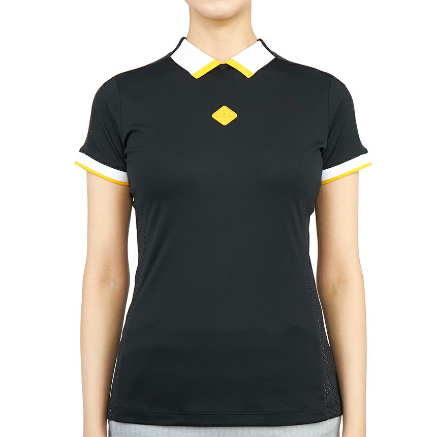 J.LINDEBERG ジェイリンドバーグ 2022FW ジェイリンドバーグ ゴルフ半袖Tシャツ 商品説明 2022FW ジェイリンドバーグ ゴルフ半袖Tシャツ ブランド J.LINDEBERG ジェイリンドバーグ 品番 GWJT06441 9999 素材 100% Polyester カラ― ブラック サイズ サイズ 肩幅 バスト 袖幅 袖丈 総長さ JPサイズ(CM) モデル XS 31.5 40 14.5 15.5 63 85 - S 32 42 15 16 63.5 90 ● M 34.5 45 15.5 16.5 66.5 95 - L 35 47 16 17 67 100 - 重さ 164g(L Size) 生産国 インドネシア 付属品 説明書, タグ, 商品 備考 ● 提供される実測サイズは、測定方法によっては若干異なる場合がございますので、予めご了承下さい。 ● 革製品の場合、ソフトでナチュラルな革で表面が違ったり、微細なシワやスクラッチがあることがありますが、不良品ではありませんので、ご了承ください。 ●メッキ処理された製品の場合、製品の特性上、使用及び摩擦によりメッキがはがれることがあり、メッキの変色、摩耗の毀損などは修理できない場合がありますので、ご了承ください。 ●当店でご購入された商品は、原則として、「個人輸入」としての取り扱いになり、全て韓国の釜山からお客様のもとへ直送されます。 ●個人輸入される商品は、全てご注文者自身の「個人使用・個人消費（日本に居住する者に寄贈される物で、当該寄贈を受ける者の個人的な使用に供される場合を含みます。）」が前提となります。第三者への譲渡・転売が法令で禁止されるもの（医薬品、医薬部外品、化粧品等を含みますが、これに限られません。）もございますのでご注意下さい。 ●通関時に関税・輸入消費税が課税される可能性があります。課税額はご注文時には確定しておらず、通関時に確定しますので、商品の受け取り時に着払いでお支払いください。詳細は こちらご確認下さい。 ●色がある場合、モニターの発色の具合によって実際のものと色が異なる場合がある