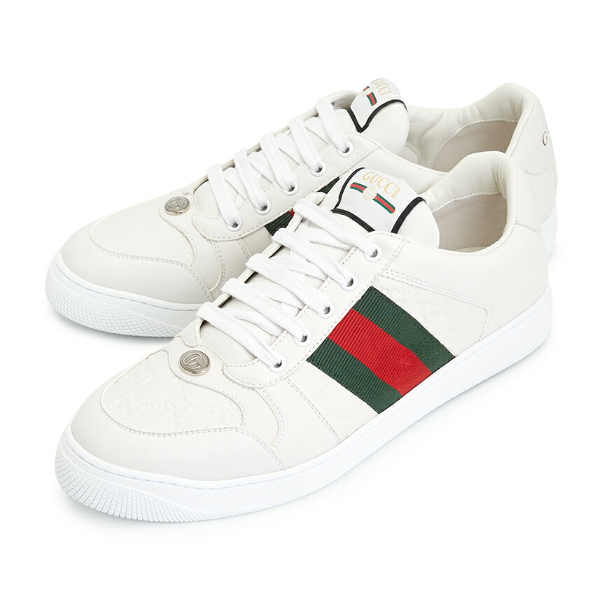 GUCCI グッチ 2026SS グッチ スニーカー 商品説明 2026SS グッチ スニーカー ブランド GUCCI グッチ 品番 798785 AADU0 9094 素材 表地 - 羊皮, 裏地 - スウェード,羊革 カラ― ホワイト サイズ サイズ JPサイズ(CM) 6 25 6.5 25.5 7 26 7.5 26.5 8 27 8.5 27.5 9 28 9.5 28.5 10 29 ヒール 3CM 重さ/ケース入り 1060g/1965g(9 Size) 生産国 イタリア 付属品 ハードケース, ダストバッグ, スペアストリング, 商品 備考 ● 提供される実測サイズは、測定方法によっては若干異なる場合がございますので、予めご了承下さい。 ● 革製品の場合、ソフトでナチュラルな革で表面が違ったり、微細なシワやスクラッチがあることがありますが、不良品ではありませんので、ご了承ください。 ●メッキ処理された製品の場合、製品の特性上、使用及び摩擦によりメッキがはがれることがあり、メッキの変色、摩耗の毀損などは修理できない場合がありますので、ご了承ください。 ●当店でご購入された商品は、原則として、「個人輸入」としての取り扱いになり、全て韓国の釜山からお客様のもとへ直送されます。 ●個人輸入される商品は、全てご注文者自身の「個人使用・個人消費（日本に居住する者に寄贈される物で、当該寄贈を受ける者の個人的な使用に供される場合を含みます。）」が前提となります。第三者への譲渡・転売が法令で禁止されるもの（医薬品、医薬部外品、化粧品等を含みますが、これに限られません。）もございますのでご注意下さい。 ●通関時に関税・輸入消費税が課税される可能性があります。課税額はご注文時には確定しておらず、通関時に確定しますので、商品の受け取り時に着払いでお支払いください。詳細は こちらご確認下さい。 ●色がある場合、モニターの発色の具合によって実際のものと色が異なる場合がある
