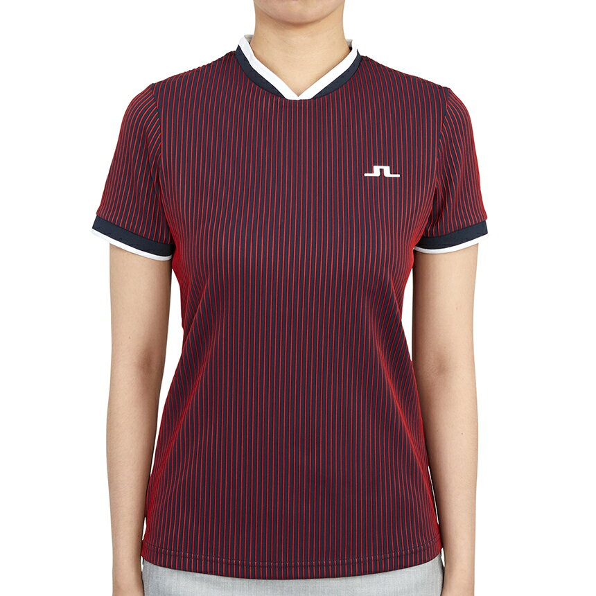 J.LINDEBERG ジェイリンドバーグ 2022FW ジェイリンドバーグ ゴルフ半袖Tシャツ 商品説明 2022FW ジェイリンドバーグ ゴルフ半袖Tシャツ ブランド J.LINDEBERG ジェイリンドバーグ 品番 GWJT06469 G131 素材 83% Polyester, 17% Elastane カラ― ネイビー サイズ サイズ 肩幅 バスト 袖幅 袖丈 総長さ JPサイズ(CM) モデル XS 33 40 14 17 60 85 - S 35 42 15.5 18 62 90 ● M 37 44.5 16 19 64 95 - L 39 47 17 19.5 66 100 - 重さ 167g(L Size) 生産国 ベトナム 付属品 タグ, 商品 備考 ● 提供される実測サイズは、測定方法によっては若干異なる場合がございますので、予めご了承下さい。 ● 革製品の場合、ソフトでナチュラルな革で表面が違ったり、微細なシワやスクラッチがあることがありますが、不良品ではありませんので、ご了承ください。 ●メッキ処理された製品の場合、製品の特性上、使用及び摩擦によりメッキがはがれることがあり、メッキの変色、摩耗の毀損などは修理できない場合がありますので、ご了承ください。 ●当店でご購入された商品は、原則として、「個人輸入」としての取り扱いになり、全て韓国の釜山からお客様のもとへ直送されます。 ●個人輸入される商品は、全てご注文者自身の「個人使用・個人消費（日本に居住する者に寄贈される物で、当該寄贈を受ける者の個人的な使用に供される場合を含みます。）」が前提となります。第三者への譲渡・転売が法令で禁止されるもの（医薬品、医薬部外品、化粧品等を含みますが、これに限られません。）もございますのでご注意下さい。 ●通関時に関税・輸入消費税が課税される可能性があります。課税額はご注文時には確定しておらず、通関時に確定しますので、商品の受け取り時に着払いでお支払いください。詳細は こちらご確認下さい。 ●色がある場合、モニターの発色の具合によって実際のものと色が異なる場合がある 注意事項本商品のロゴは、摩擦や使用によって脱落したり破れたりする場合があり、アフターサービスの対象となりませんので、ご了承ください。(出品者が予め告知した内容は法的な効力があり、審議の結果に関係なく処理できません。)