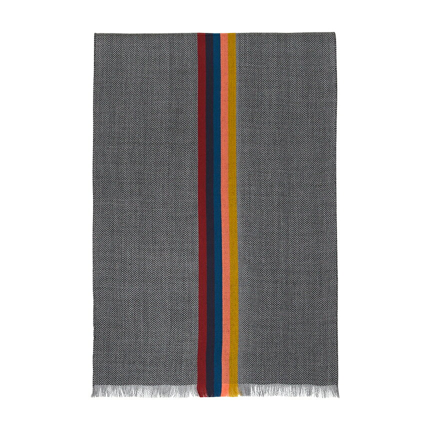 PAUL SMITH ポールスミス 2025FW ポールスミス スカーフ/マフラー 商品説明 2025FW ポールスミス スカーフ/マフラー ブランド PAUL SMITH ポールスミス 品番 M1A 454D AS22 76A 素材 87% Wool, 13% Viscose カラ― グリーン サイズ サイズ 横 縦 重さ/ケース込 単品 182 30 74g/88g 生産国 イタリア 付属品 タグ, 商品 備考 ● 提供される実測サイズは、測定方法によっては若干異なる場合がございますので、予めご了承下さい。 ● 革製品の場合、ソフトでナチュラルな革で表面が違ったり、微細なシワやスクラッチがあることがありますが、不良品ではありませんので、ご了承ください。 ●メッキ処理された製品の場合、製品の特性上、使用及び摩擦によりメッキがはがれることがあり、メッキの変色、摩耗の毀損などは修理できない場合がありますので、ご了承ください。 ●当店でご購入された商品は、原則として、「個人輸入」としての取り扱いになり、全て韓国の釜山からお客様のもとへ直送されます。 ●個人輸入される商品は、全てご注文者自身の「個人使用・個人消費（日本に居住する者に寄贈される物で、当該寄贈を受ける者の個人的な使用に供される場合を含みます。）」が前提となります。第三者への譲渡・転売が法令で禁止されるもの（医薬品、医薬部外品、化粧品等を含みますが、これに限られません。）もございますのでご注意下さい。 ●通関時に関税・輸入消費税が課税される可能性があります。課税額はご注文時には確定しておらず、通関時に確定しますので、商品の受け取り時に着払いでお支払いください。詳細は こちらご確認下さい。 ●色がある場合、モニターの発色の具合によって実際のものと色が異なる場合がある