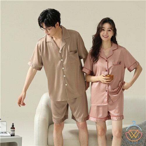 ペア パジャマ 合成シルク 半袖 男女2着 セット 夏 レディース 高級 サテン メンズ パジャマ 結婚祝い プレゼント ペアパジャマ 春夏 シルクの質感 パジャマ カップル ペア ルームウェア おすすめ セクシー おしゃれ 人気 部屋着 無地 前開き シンプル ピンク ブラウン
