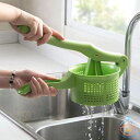 サラダスピナー 野菜水切り器 野菜果物絞り器 野菜脱水機 ク絞り みじん切り器 ポテトマッシャー しぼり器 握りやすい 省力 環境に優しい 使いやすい 家庭用 業務用 料理ツール 水切りできる 手押し式 ガーリック絞り みじん切り器 グリーン