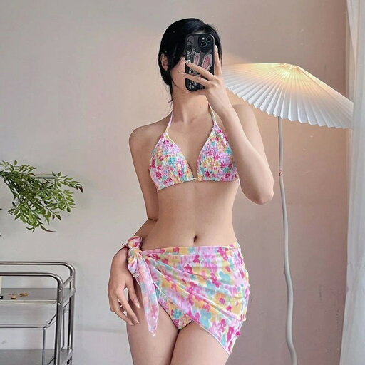 ビキニ 水着 花柄 セクシー カラフル 紐ビキニ レディース 三角ビキニ フラワー 小花柄 華やか 可愛い セパレート 水着 上下セット ピンク ワイヤー無し パット付き ホルターネック リボン ボタニカル 個性的 大人可愛い おしゃれ ブラジリアン ビキニ 水着 花柄 セクシー カラフル 紐ビキニ レディース 三角ビキニ フラワー 小花柄 華やか 可愛い セパレート 水着 上下セット ピンク ワイヤー無し パット付き ホルターネック リボン ボタニカル 個性的 大人可愛い おしゃれ ブラジリアン
