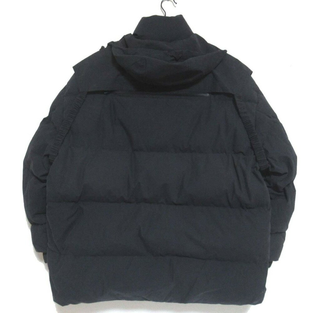 【中古】美品 BOTTEGA VENETA ボッテガヴェネタ 2021年モデル 収納フード ダウンジャケット 659724 VKH50 XSサイズ マットブラック メンズ Luxs ブランド古着のリュクス