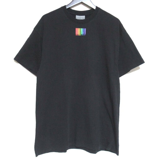 【中古】 美品 22SS VTMNTS VETEMENTS ヴェトモン RAINBOW BARCODE レインボーバーコード プリント 半袖 Tシャツ VL12TR440B Lサイズ ブラック メンズ Luxs ブランド古着のリュクス 【中古】 美品 22SS VTMNTS VETEMENTS ヴェトモン RAINBOW BARCODE レインボーバーコード プリント 半袖 Tシャツ VL12TR440B Lサイズ ブラック メンズ Luxs ブランド古着のリュクス