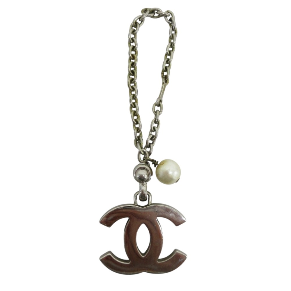 【中古】良品 02C CHANEL シャネル ヴィンテージ フェイクパール ココマーク チャーム シルバーカラー レディース Luxs ブランド古着のリュクス