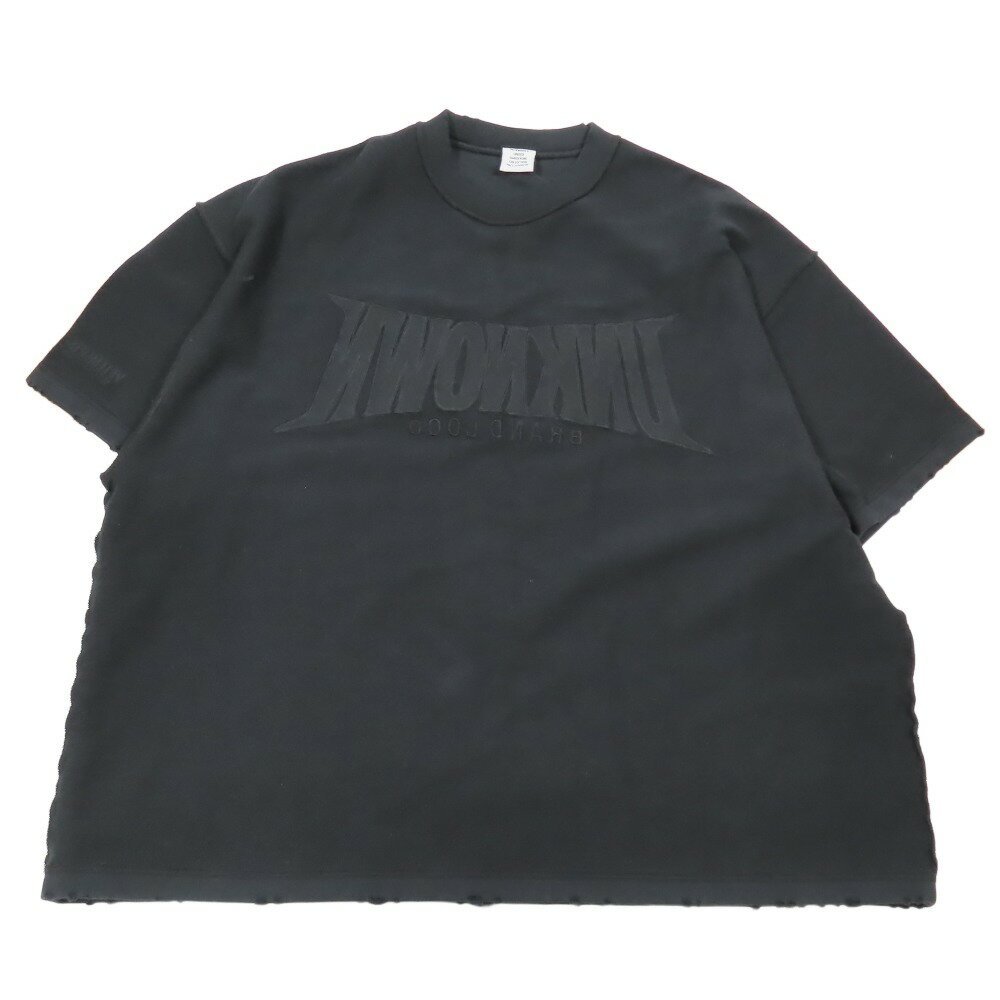【関税込み】VETEMENTS ブラック Cut-Up VネックTシャツ 170433014180-1.jpg