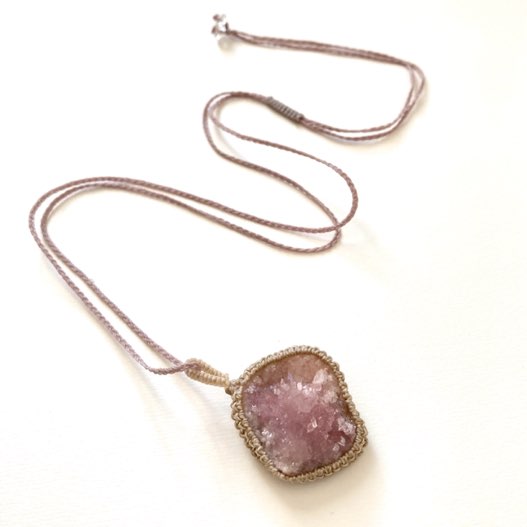 ピンクアメジストペンダント