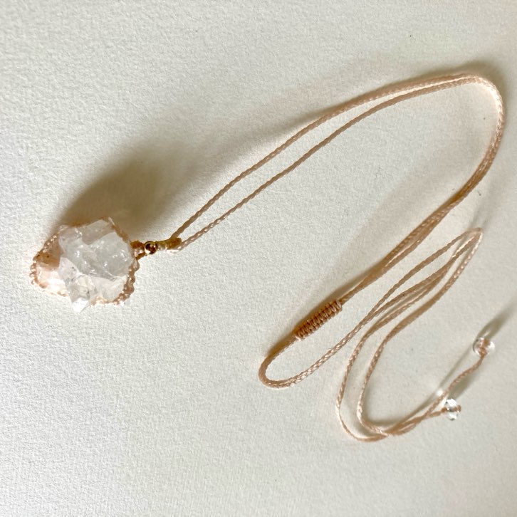 アポフィライトペンダント ピンクスティルバイト