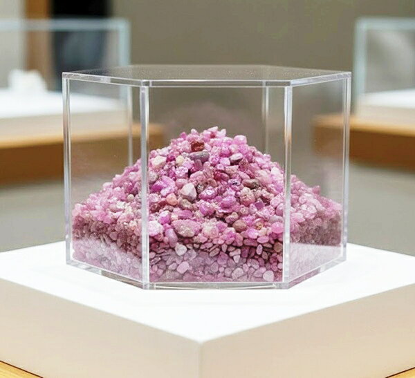 さざれ石 ルビー 0.5～6×0.5～4×0.5～2mm 100g 浄化用 チップ 原石 天然石...