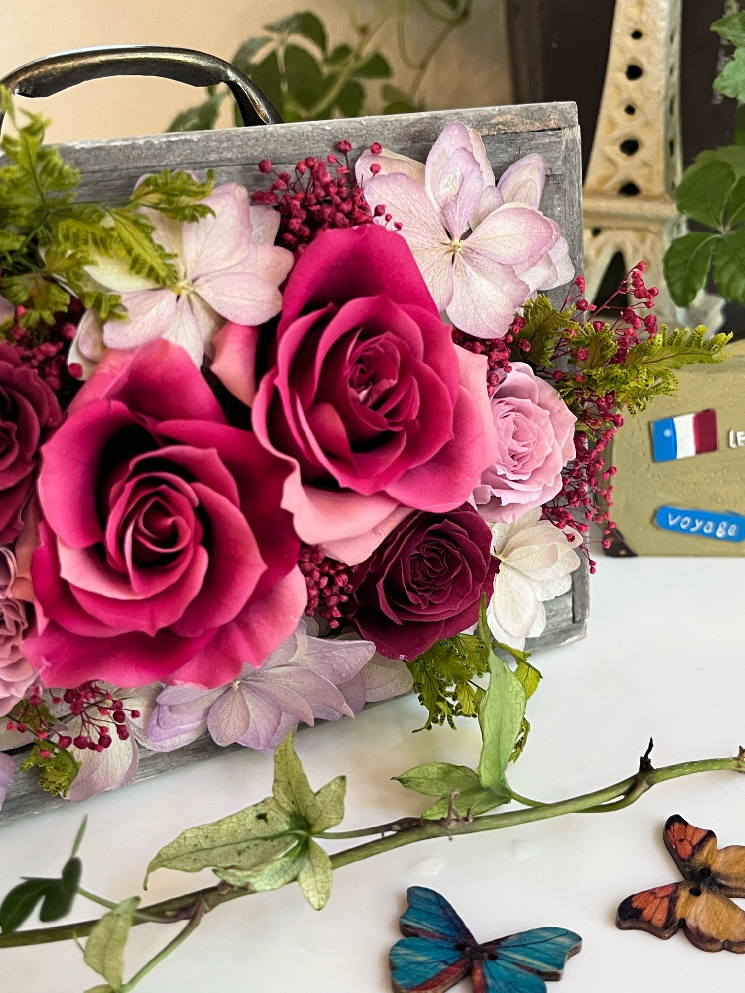 【プリザーブドフラワー】ギフト　トランクアレンジ　イースター　出産祝い　お誕生日　結婚祝い　母の日 　敬老の日　卒業　退職　ピンクのサムネイル