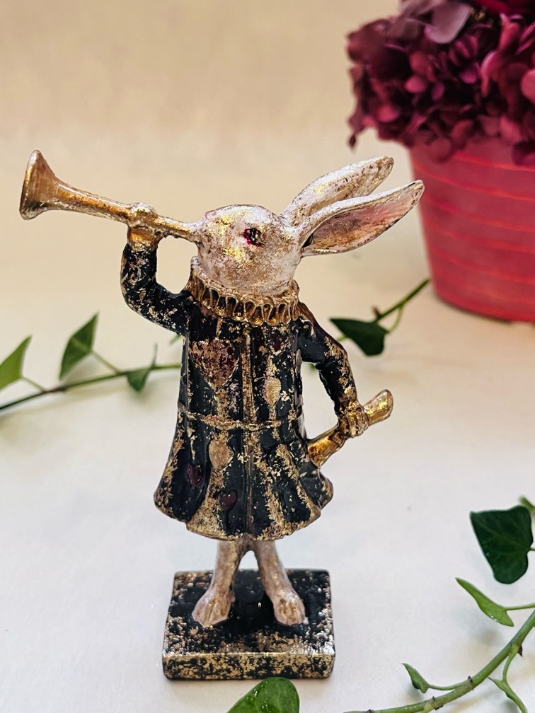 雑貨小物　置物　ウサギ置物　アンティーク　　インテリア雑貨　アリス　お祝い　お誕生日　結婚祝　母の日　お礼　ばらまき　ギフトのサムネイル