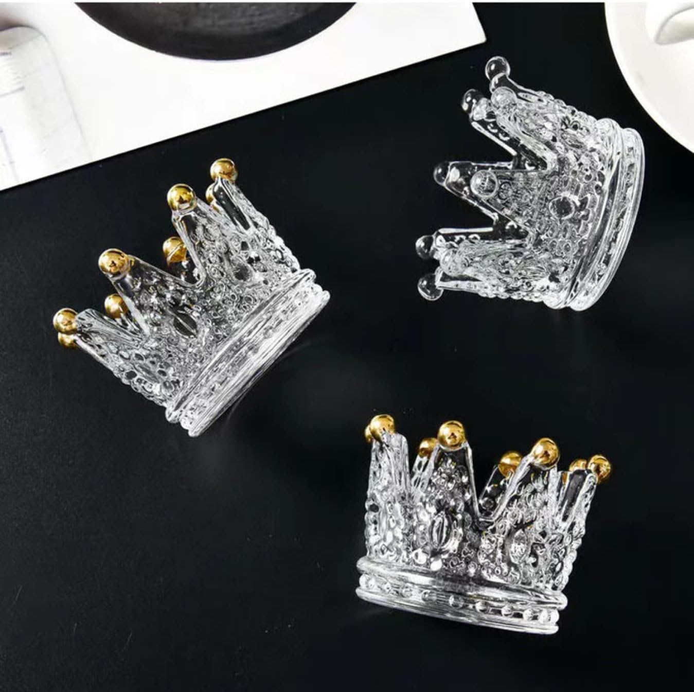 ジュエリー収納 キャラクター 置物 北欧 灰皿 王冠 小物入れ 韓国スタイル タイプ オフィス 部屋 デスク 小物入れ 机とデスクの飾り物 置き物 S インテリア 工芸品 装飾 現代 おしゃれ 北欧風