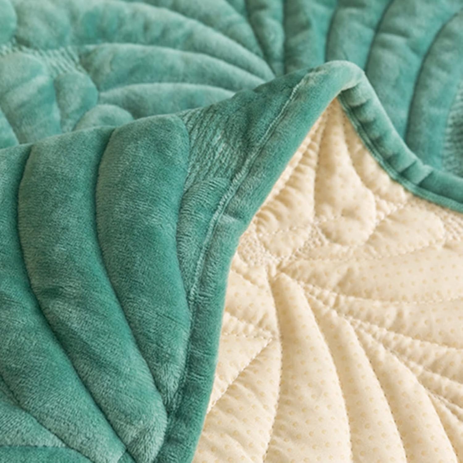 北欧 ソファー カバー マルチカバー 一人掛け用 秋冬 ふわふわ かけ布 A45*45 シンプル ベージュ ソファカバー 3人掛け 肘付き あったか 表面凹凸加工 フランネル生地 マルチ ソファー保護 [3]