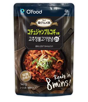 ・O’foodチョンジョンウォンコチュジャンプルコギの素 120g x 1袋 ・豚肉や牛肉、お好きな野菜で炒めてお召し上がりください。 ・保存方法：直射日光を避け涼しいところで保管してください。 ・賞味期限: 別途表示 ・原産国：韓国 ・商品入荷によって商品パッケージが変わる場合がございます。予めご了承ください。 ・原材料名：コチュジャン（水あめ、小麦粉、米粉、食塩、唐辛子粉、大豆、にんにく、玉ねぎ）砂糖、果糖ブドウ糖液糖、みそ風味シーズニング（アミノ酸液、マルトデキストリン、食塩、玉ねぎ、にんにく、砂糖、植物油脂、しょうが、しいたけ粉末、黒こしょう）、野菜（にんにく、しょうが）、食塩、玉ねぎパウダー、黒こしょう/調味料（アミノ酸等）、香料、増粘剤（加工デンプン、キサンタンガム）、パプリカ色素、香辛料抽出物、酸味料（一部に小麦・大豆を含む）