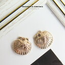 ヒトデシェルチャーム2個セットメール便対応 アクセサリーパーツ ハンドメイド 手芸 ピアス イヤリング ネックレス ブレスレット 海 夏 ビーチ サーフ 貝 ゴ...