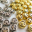 【10%OFFクーポン配布中】ニコちゃんアクリルビーズ20個セットメール便対応 アクセサリーパーツ 通し穴 横穴 スマイリー 笑顔 スマイル にこちゃん メタル...