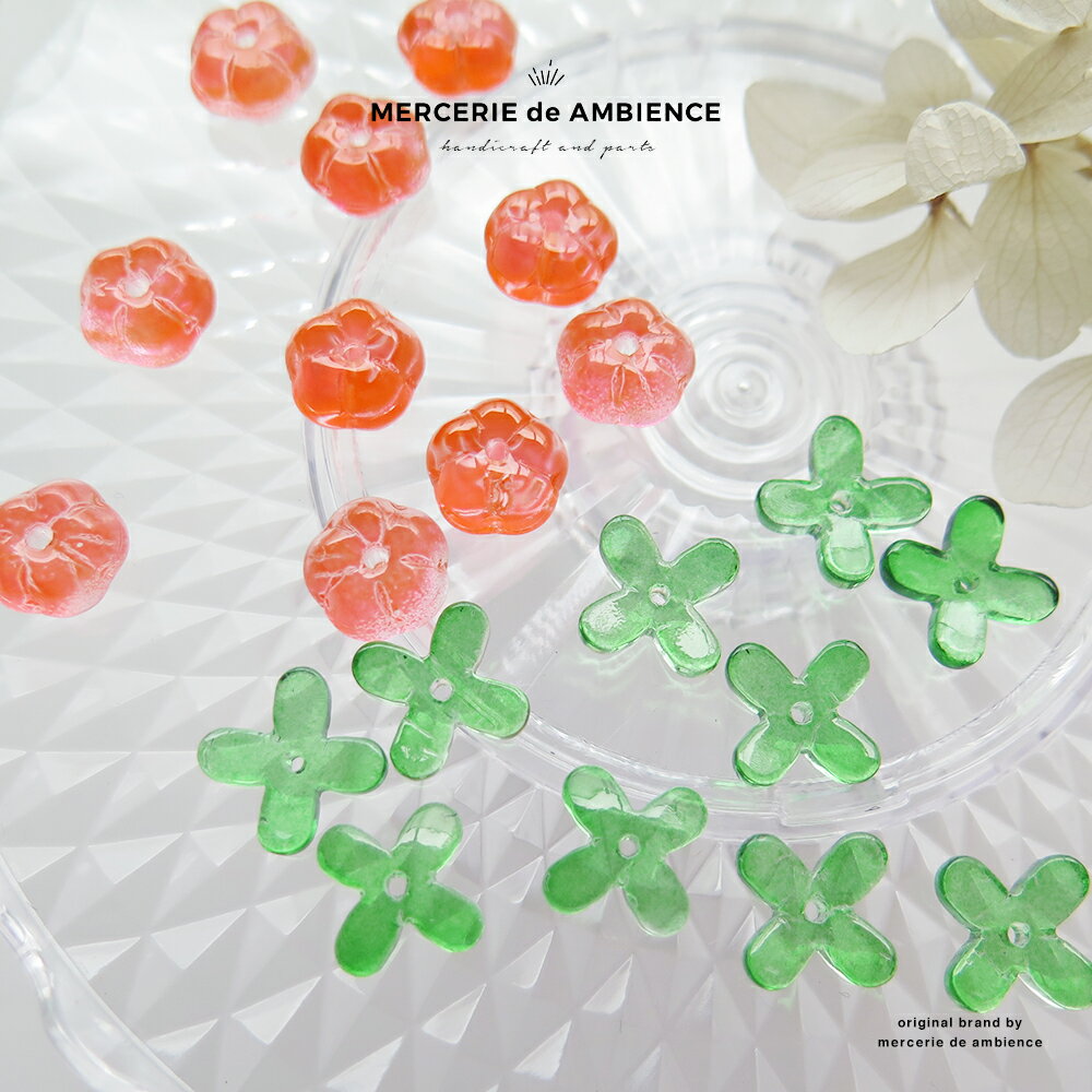 かぼちゃのガラスビーズ2ペアメール便対応 アクセサリーパーツ 手芸 ハンドメイド カボチャ 南瓜 ハロウィン クリア セット 材料 野菜 食べ物 秋 軽量 小ぶり オレンジ 橙 オータム イベント かわいい