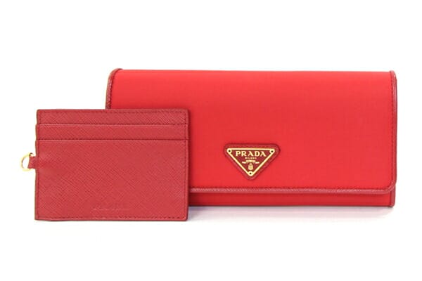 プラダ 二つ折り長財布 1MH132 レッド ナイロン レザー 中古 ロングウォレット トライアングル ロゴ カードケース付 レディース PRADA