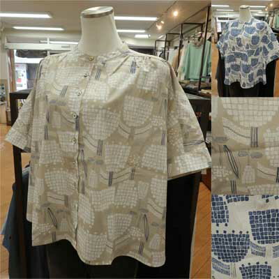 Rakuten - 【10%off】ivory beads♪幾何学模様のお花プリント五分袖ブラウス♪