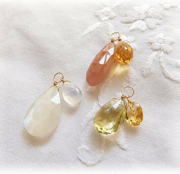 ムーンストーン イエロー天然石 K10 2石チャーム ピアス・ペンダント用 シトリン レモンクォーツ ジュエリー jewelry アクセサリー accessory ゴールドアクセサリー チャーム 宝石 天然石 ファッション 大人コーデ プレゼント ギフト 贈り物 自分へのご褒美 きれい