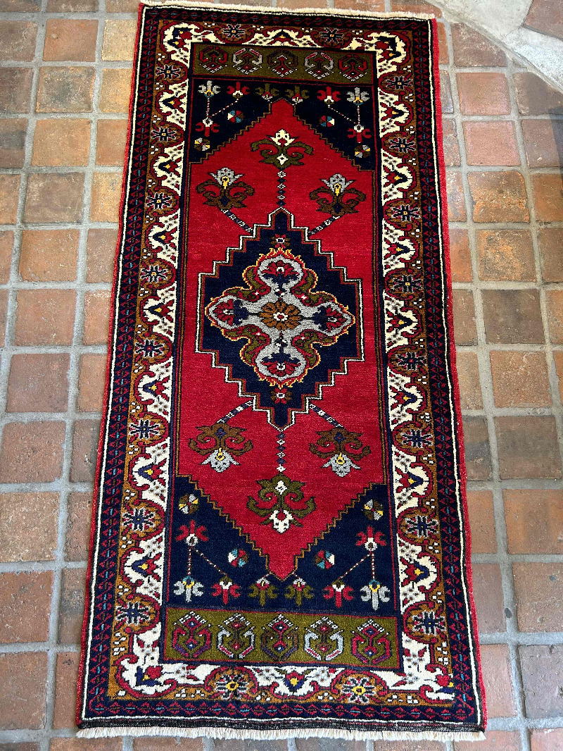 オールドじゅうたん ヤヒヤル産 198x93cm 45年物 ソファ前サイズ Old Carpet from Turkey